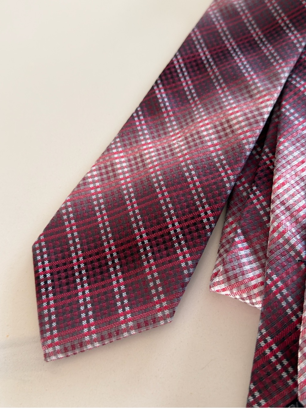 🖤 Van Heusen – Classic